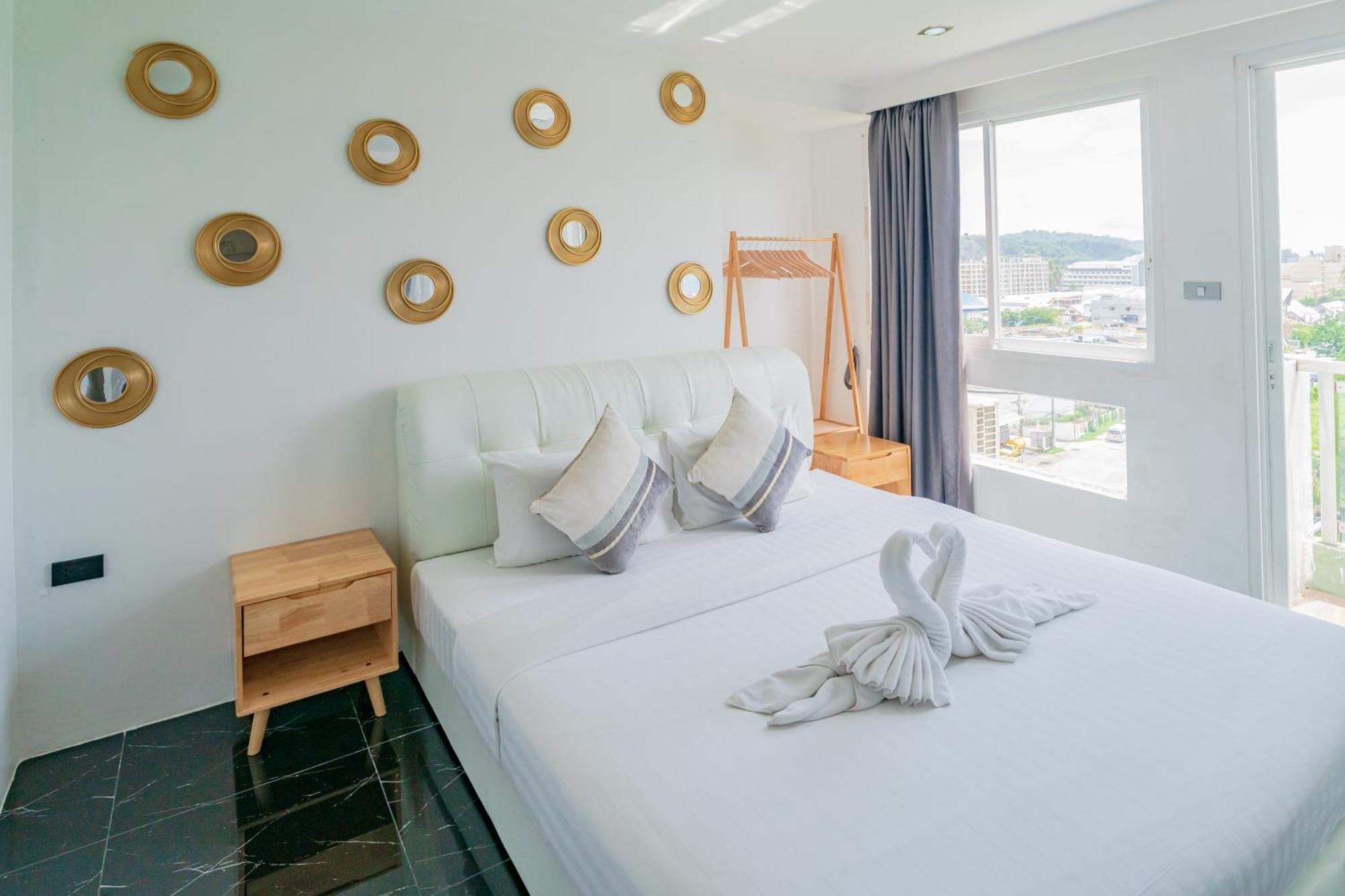 Patong Diamond Hotel Esterno foto